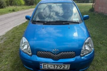 Syndyk sprzeda udział 1/2 w samochodzie Toyota Yaris, rok prod. 2003